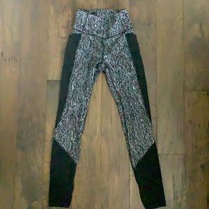 Lululemon workout pants